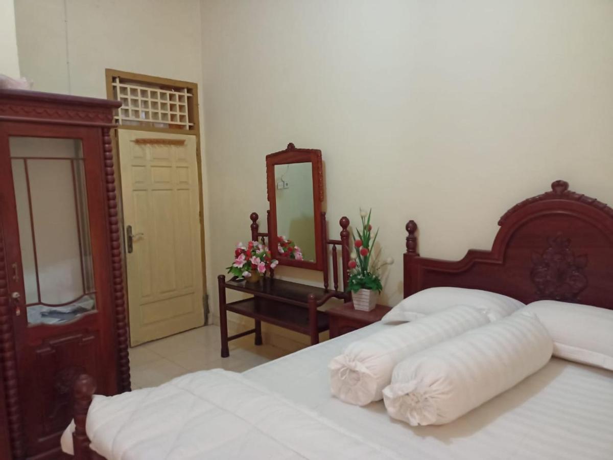 Fermana Homestay Painan Exterior photo